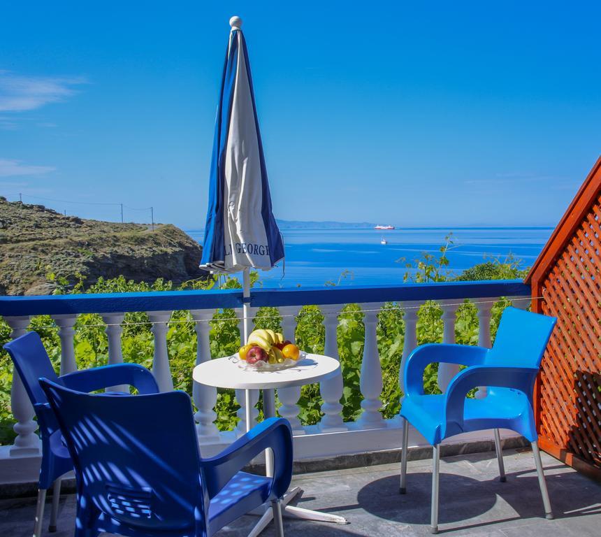 Apartment George Batsi (Andros)