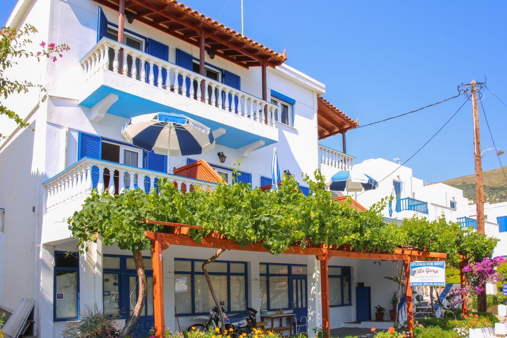 George Apartment Batsi (Andros)